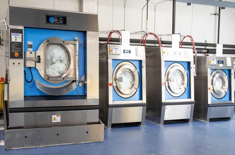 Dịch vụ giặt ủi quận 12: Lợi ích và dịch vụ giặt tốt